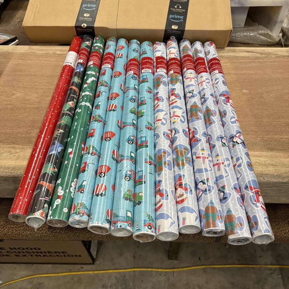 Christmas Wrapping Paper 12 Rolls,  11-50 Sqft Rolls And 1-25sqft Roll‎